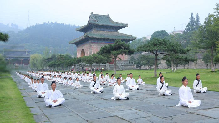 2022年武当武术夏令营 9 玉虚宫打坐