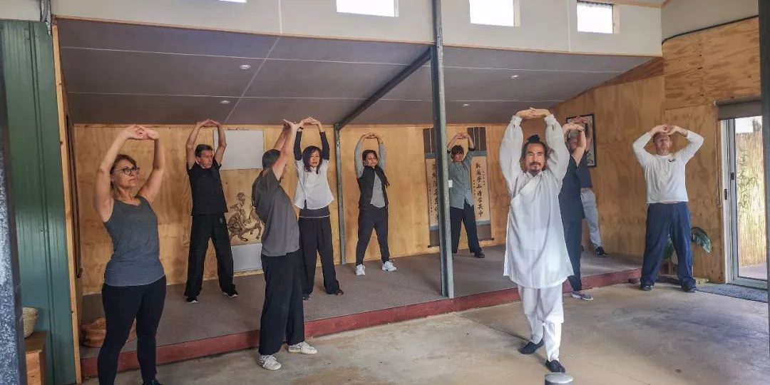 墨尔本清静功夫学院八段锦授课 墨尔本清静功夫学院八段锦授课